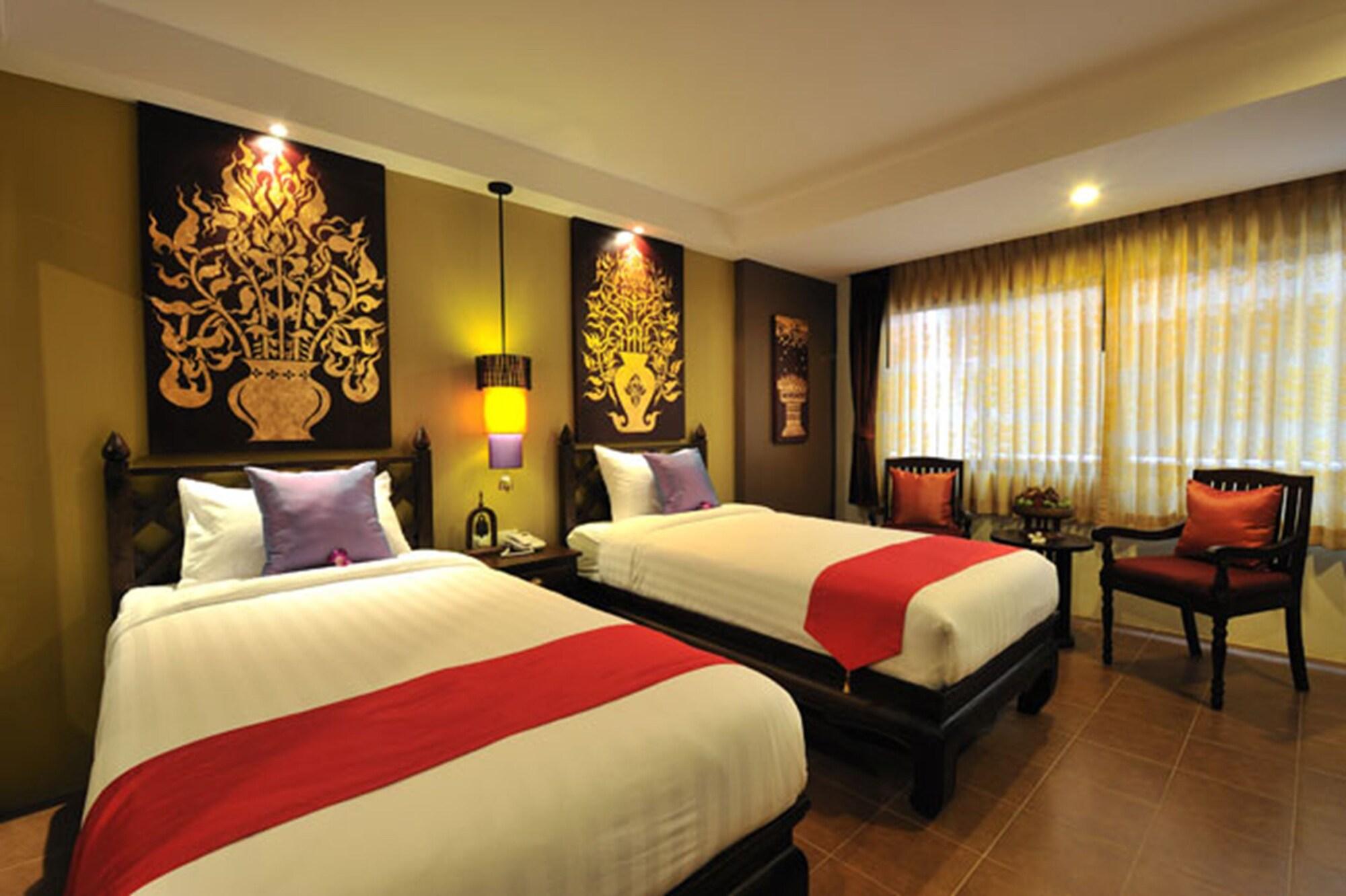 Siralanna Hotel Patong Exteriör bild
